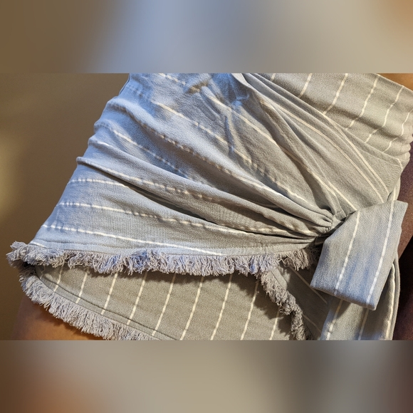 Tobi Light Blue Striped Wrap Mini Skirt. Size XSmall. Like New! - Picture 3 of 8